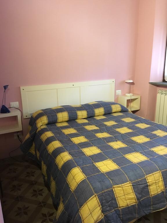 Casa Guido 2- La Porta Delle 5 Terre Apartment Beverino Bagian luar foto